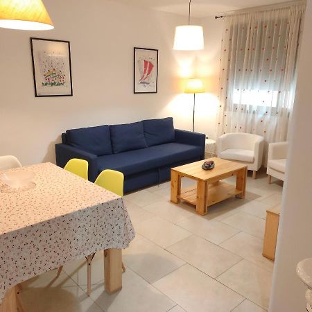 Apartamento En El Centro Apartman Reus Kültér fotó